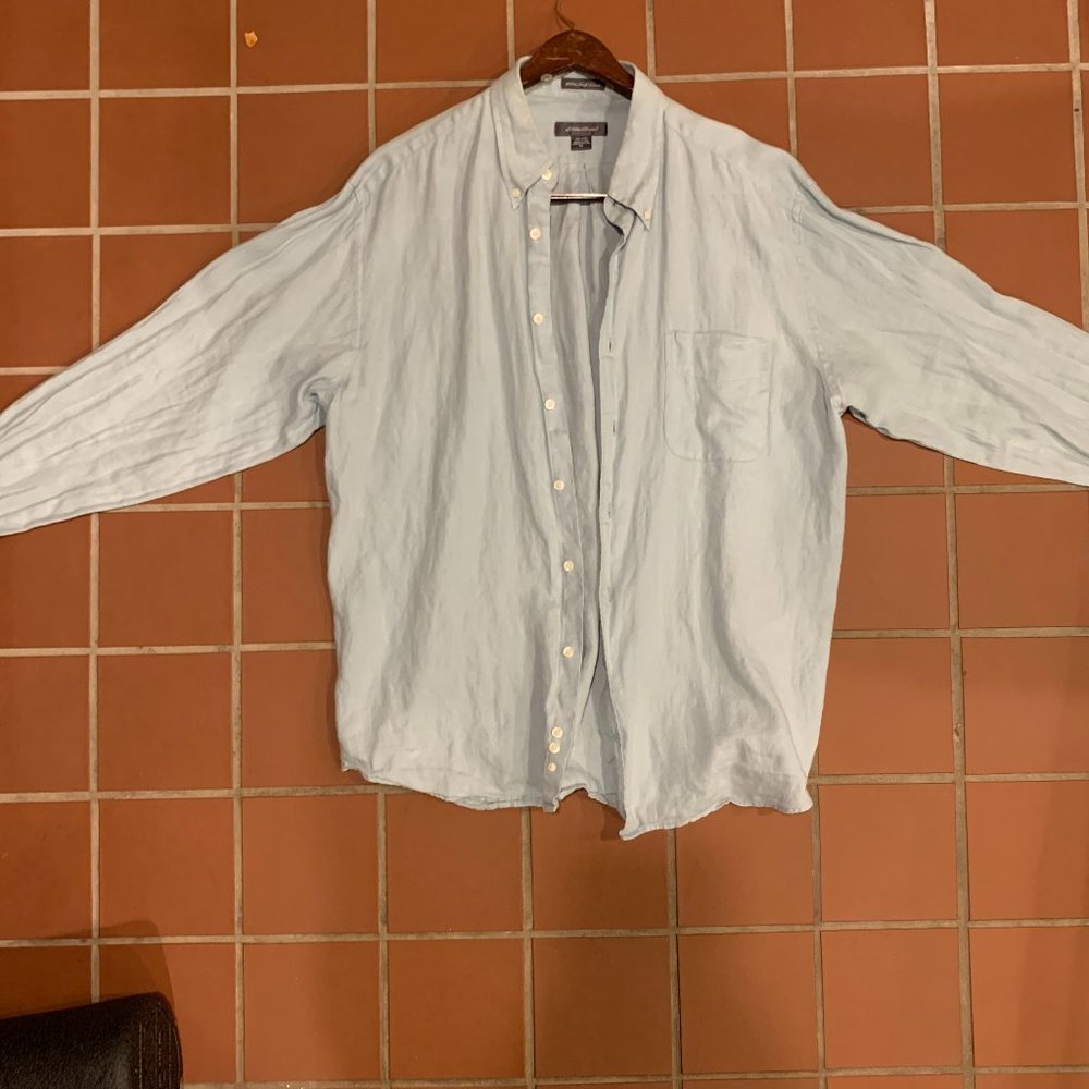 Eddie Bauer Light Blue Linen Long Sleeve Button Down Shirt